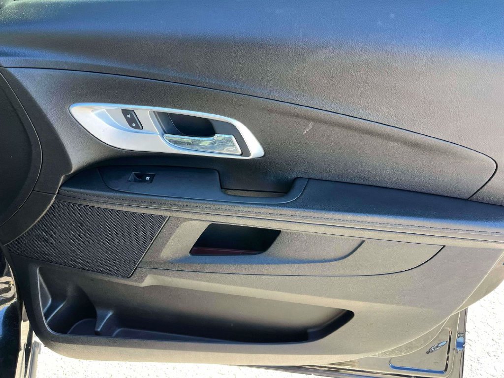 Used 2016 Chevrolet Equinox LT FWD image 13