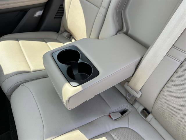 Certified 2022 Lincoln Corsair AWD w/ Premium Package image 10