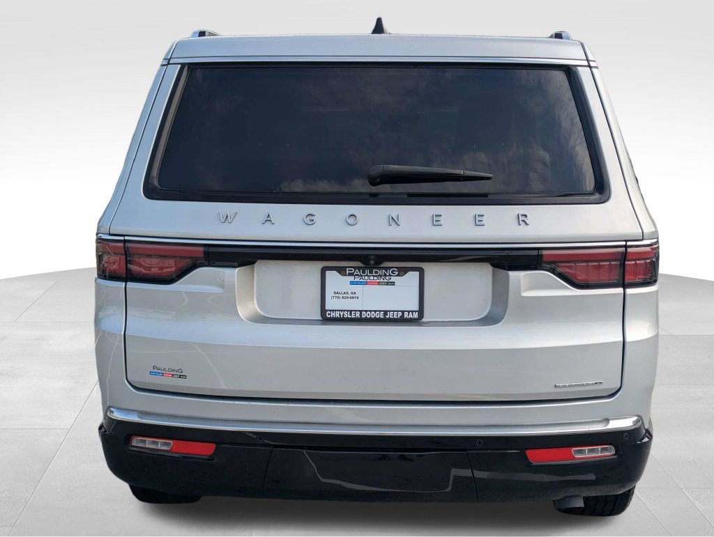 Used 2024 Jeep Wagoneer Series II AWD/4WD image 5