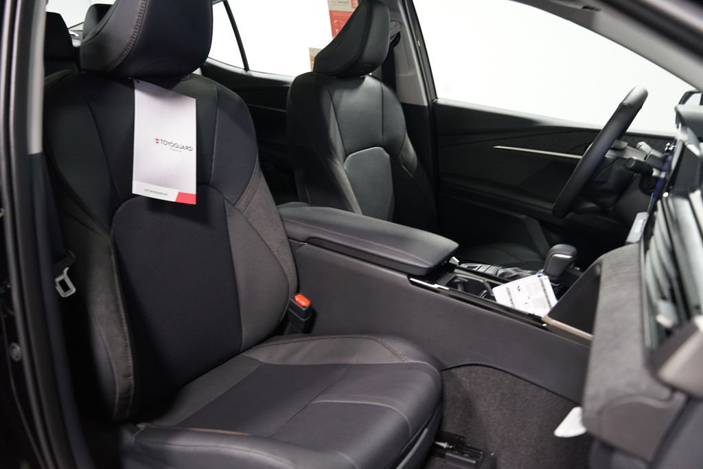 New 2026 Toyota Camry XLE AWD/4WD image 30