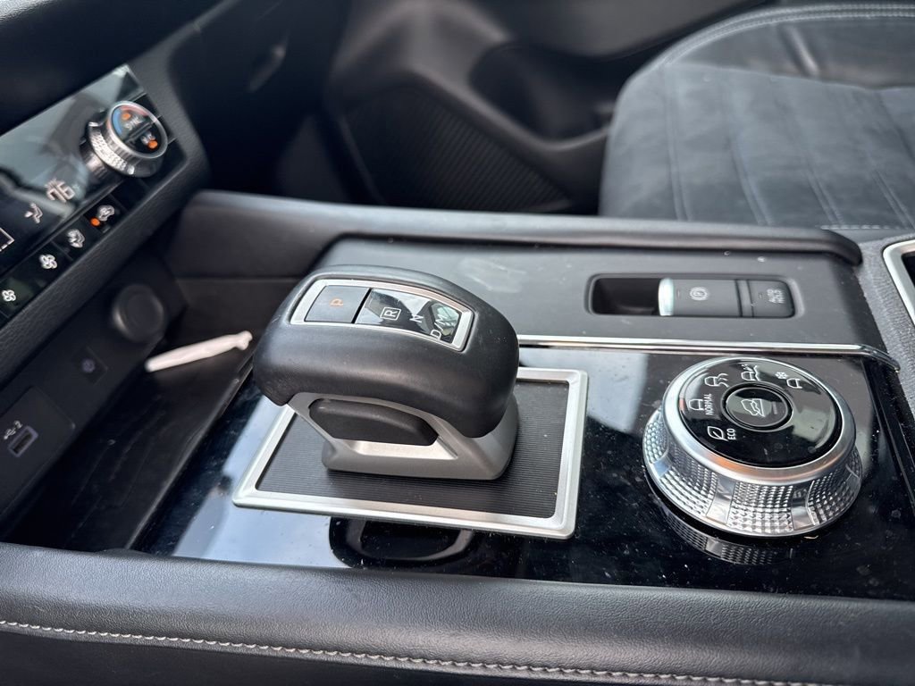 Used 2022 Mitsubishi Outlander SE image 15