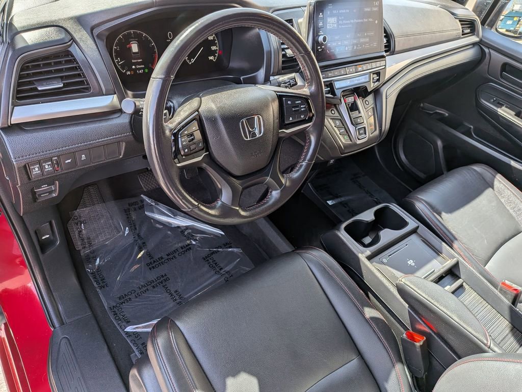 Used 2025 Honda Odyssey Sport-L image 15