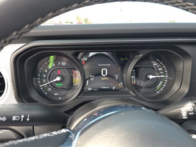 Used 2025 Jeep Wrangler Sahara 4xe w/ Safety Group image 36