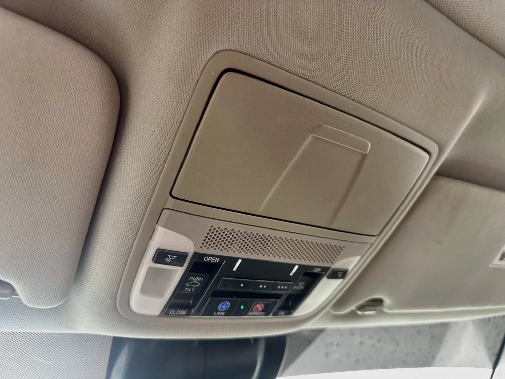 Used 2019 Acura MDX w/ Advance Package AWD/4WD image 34