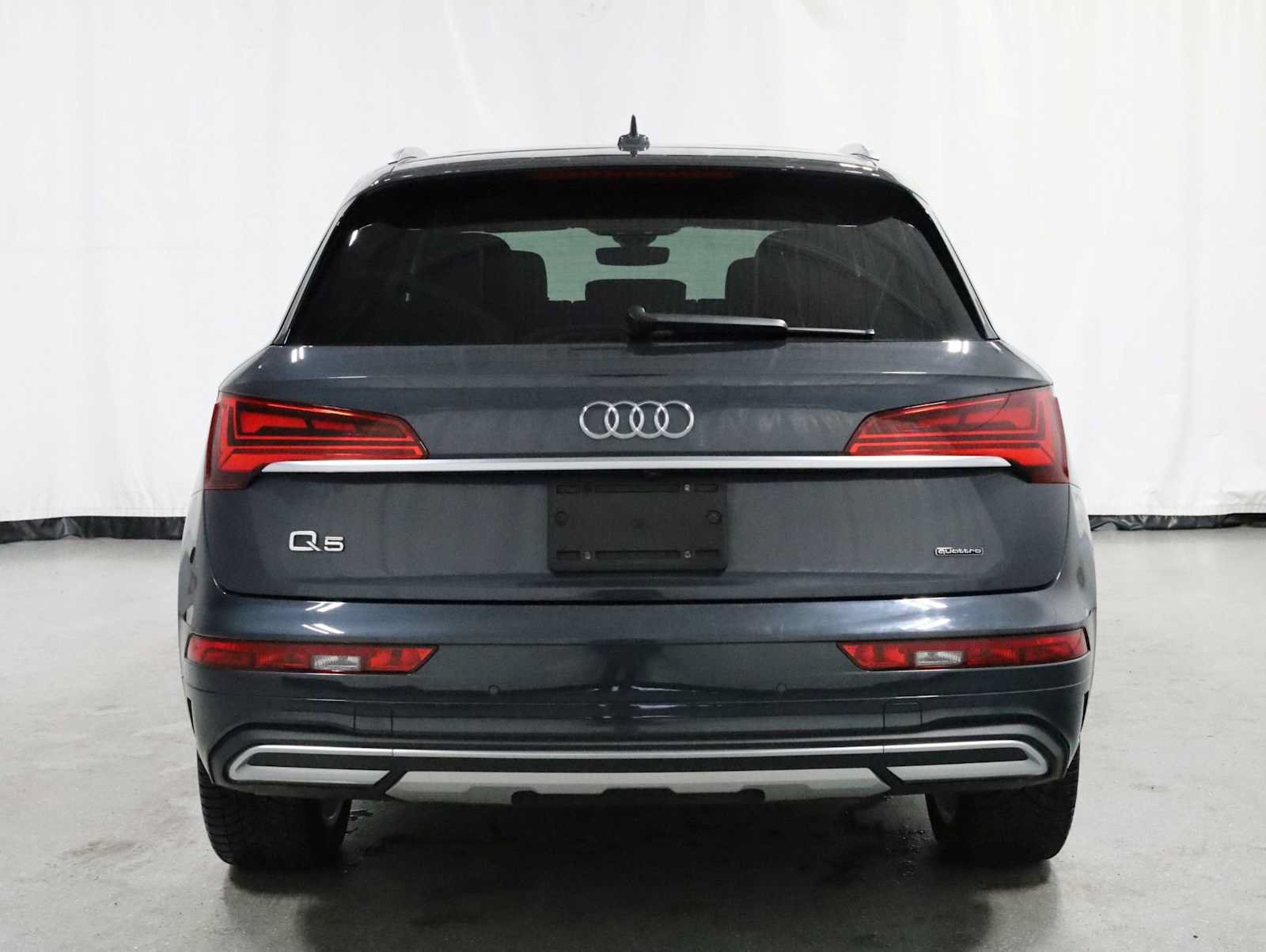 Used 2021 Audi Q5 Prestige w/ Prestige Package AWD/4WD image 7
