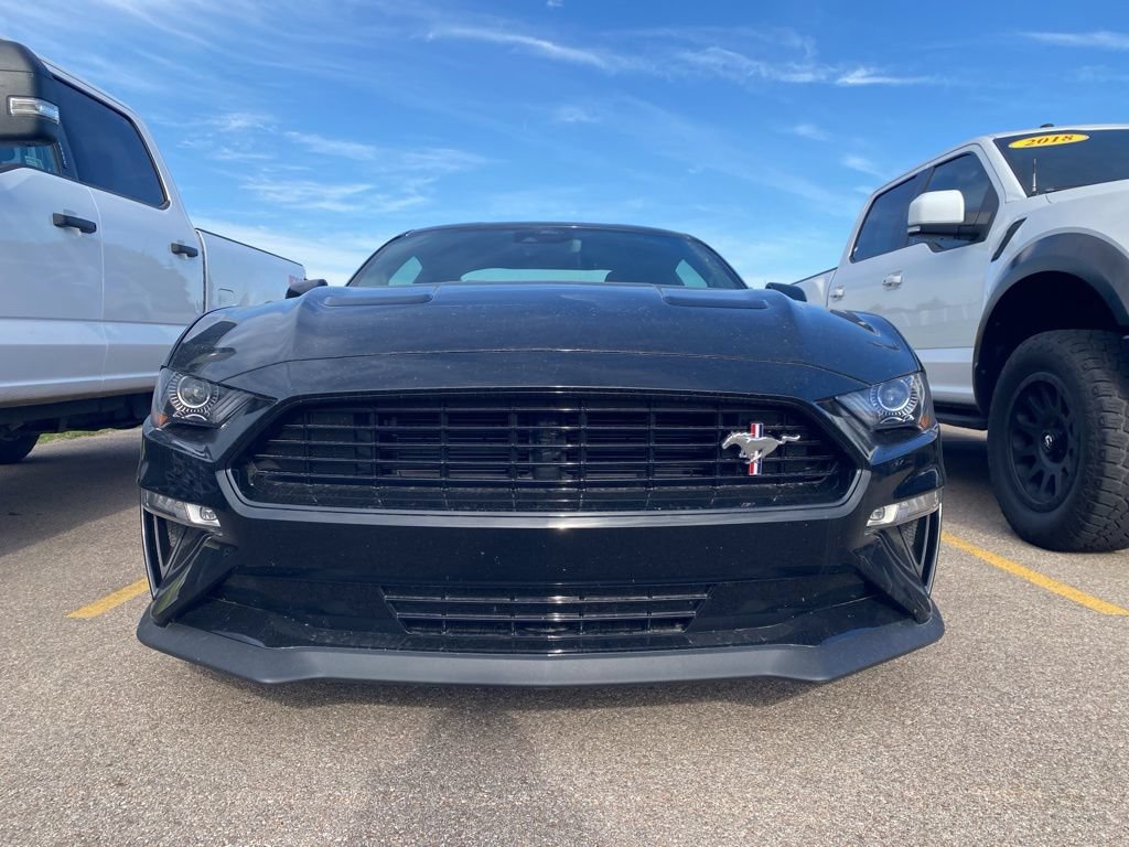 Used 2021 Ford Mustang GT Premium w/ Equipment Group 401A RWD image 18