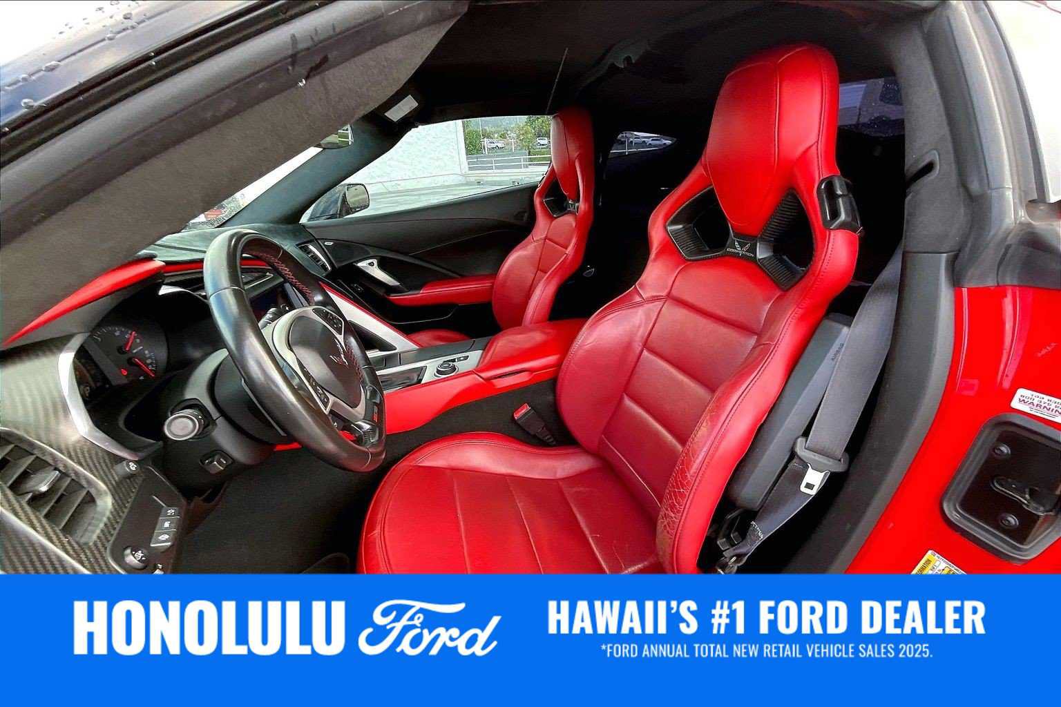 Used 2015 Chevrolet Corvette Z06 w/ 3LZ Preferred Equipment Group RWD image 28