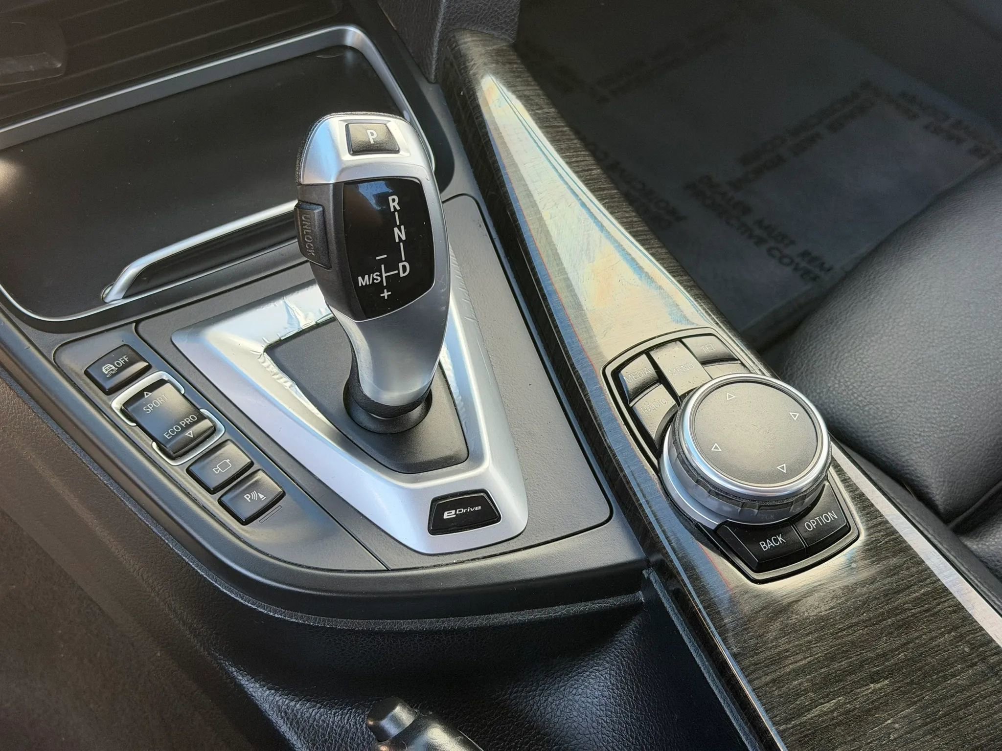 Used 2016 BMW 330e 330e Sedan 4D image 11