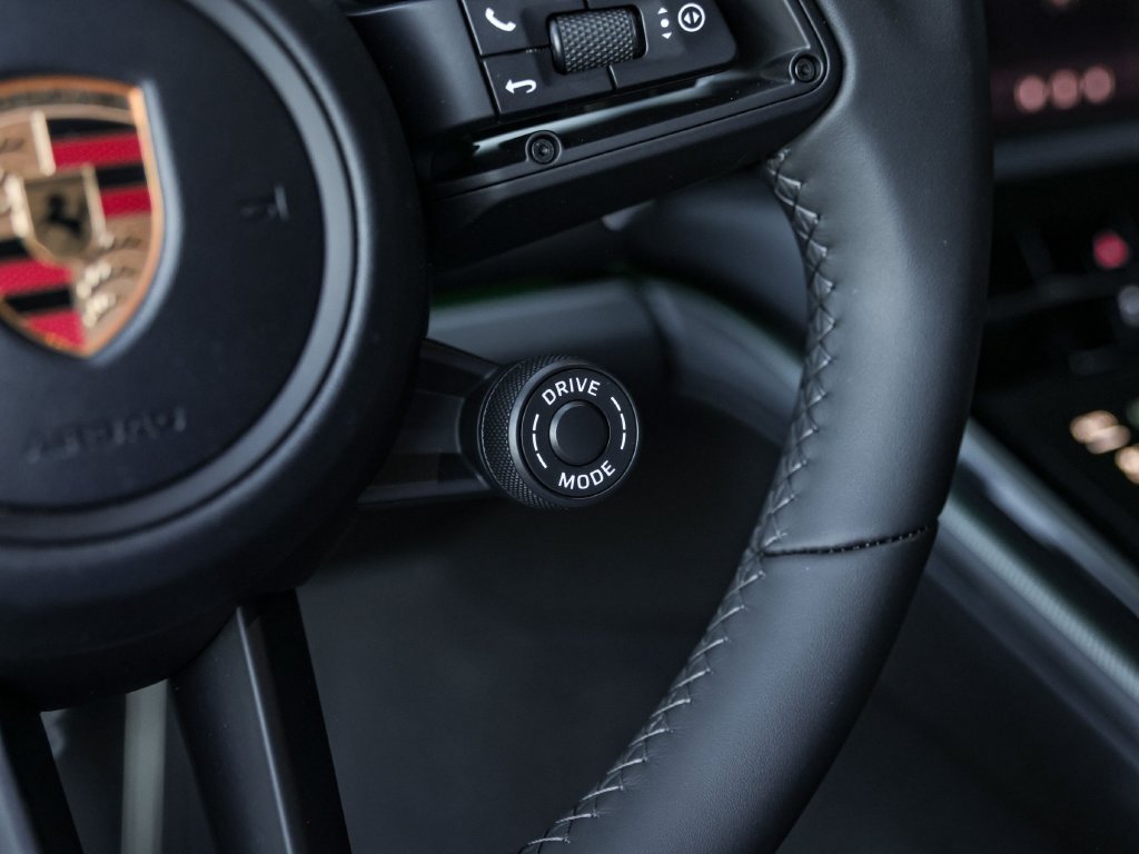 New 2026 Porsche Panamera RWD image 23