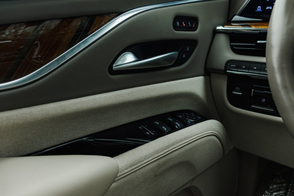 Used 2023 Cadillac Escalade ESV Premium Luxury Platinum w/ LPO, Radiant Package image 15