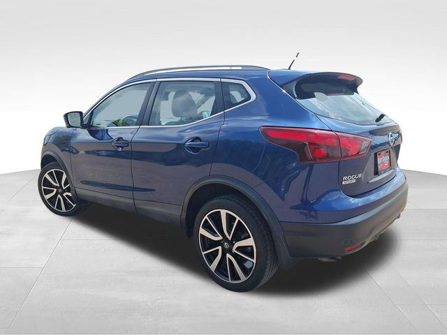 Used 2019 Nissan Rogue Sport SL FWD image 5