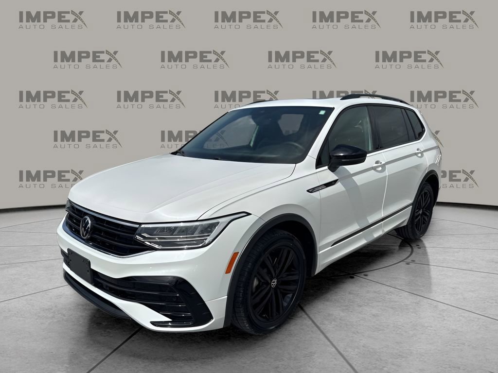 Used 2022 Volkswagen Tiguan SE R-Line FWD image 1