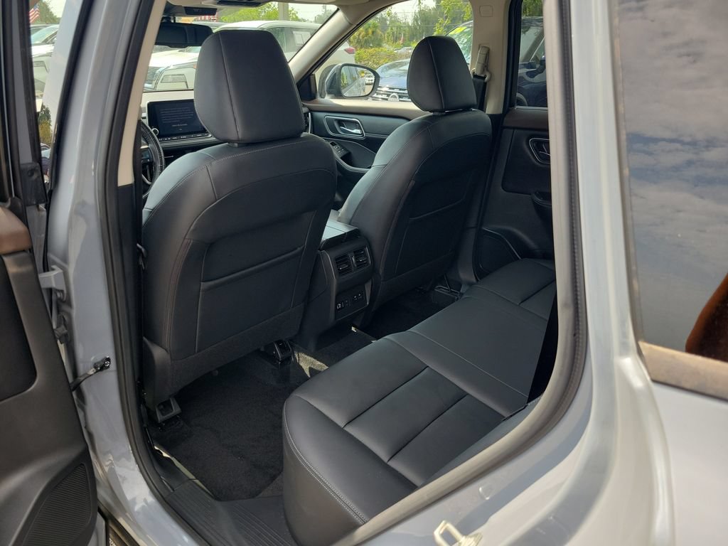 Certified 2021 Nissan Rogue SL AWD/4WD image 10