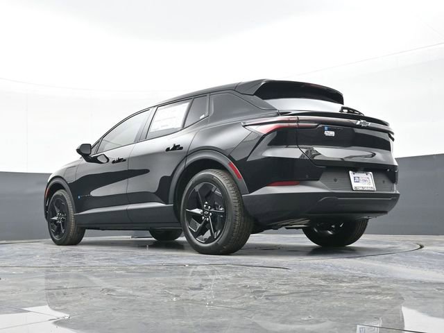 New 2026 Chevrolet Equinox EV LT image 38