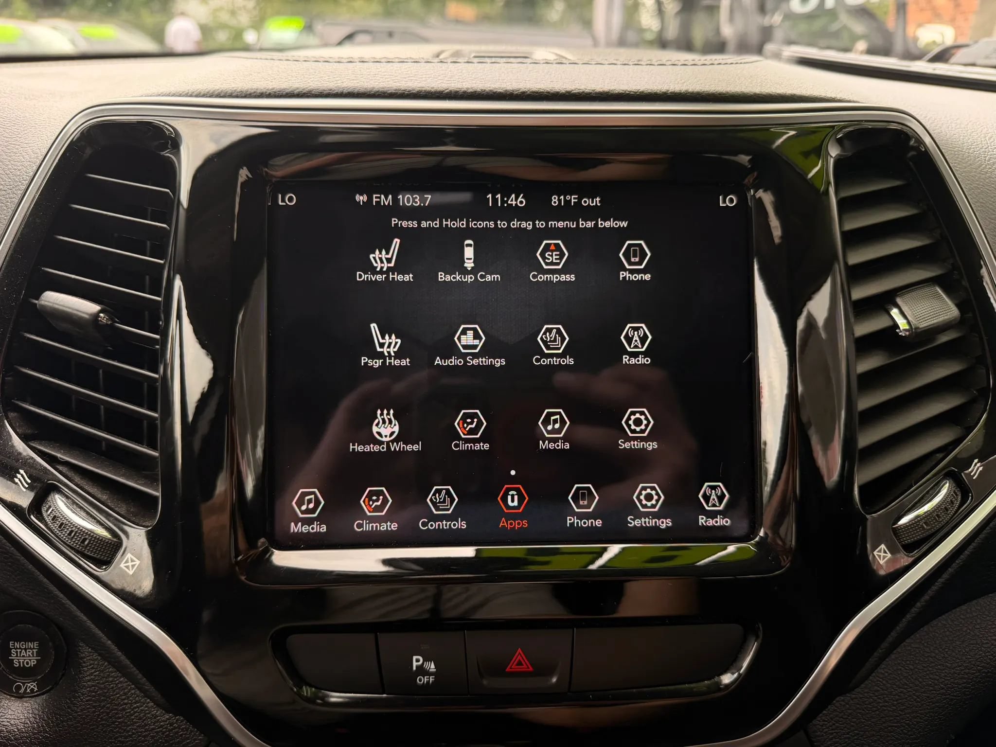 Used 2019 Jeep Cherokee Limited AWD/4WD image 18