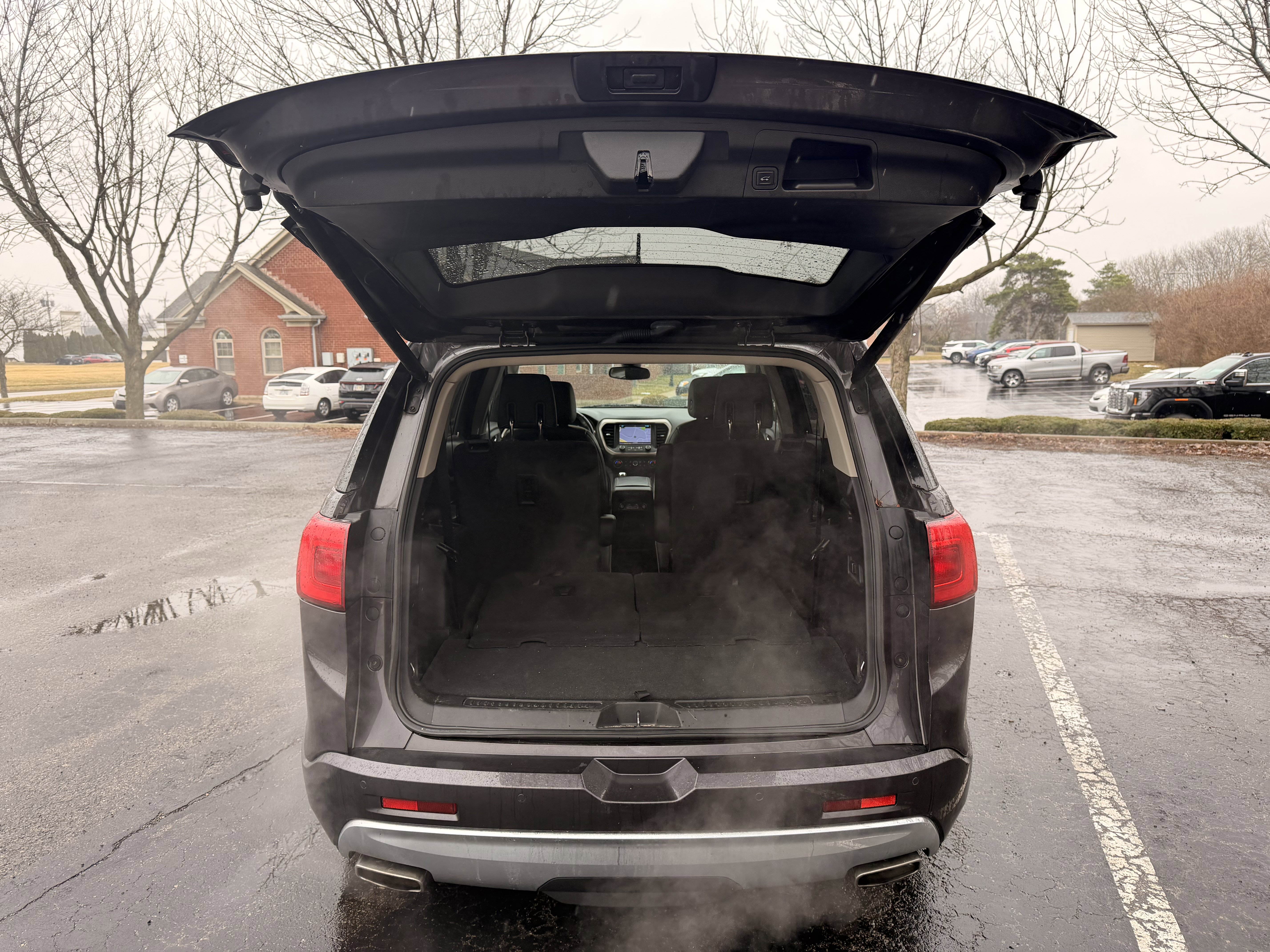 Used 2019 GMC Acadia Denali w/ Technology Package image 14