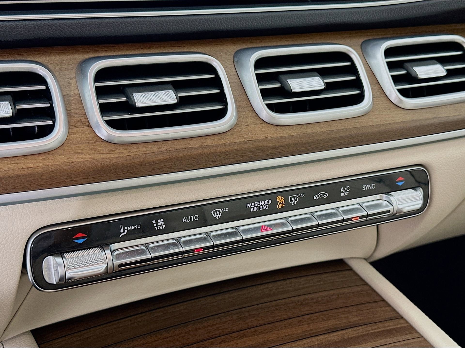 Certified 2024 Mercedes-Benz GLE 350 GLE 350 image 17