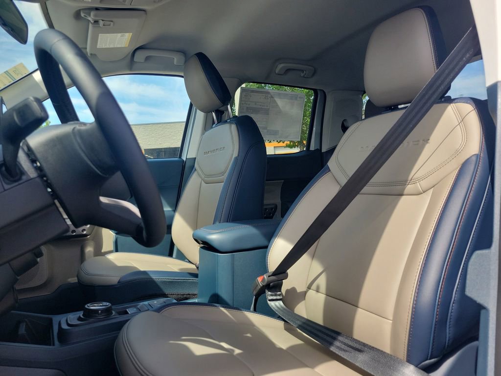 New 2026 Ford Maverick Lariat image 17