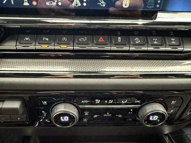 New 2026 Chevrolet Silverado 1500 ZR2 AWD/4WD image 36
