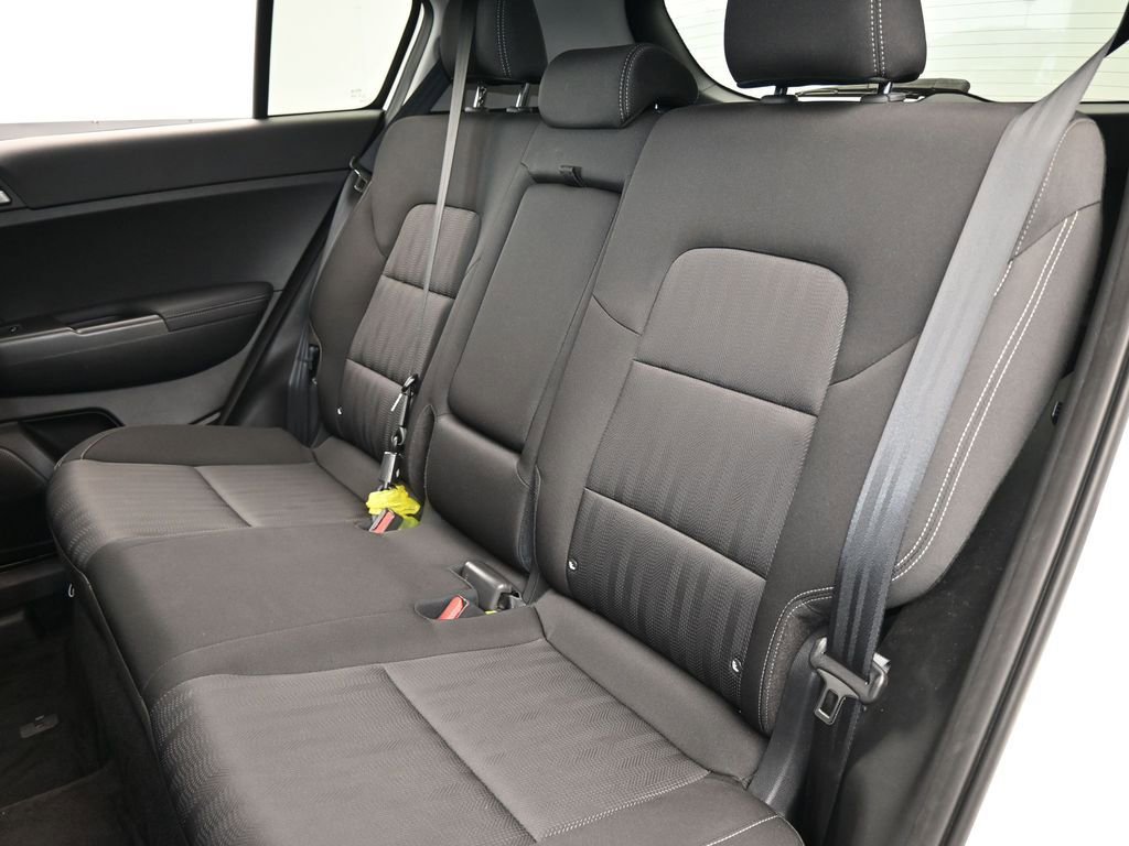 Used 2022 Kia Sportage LX image 28
