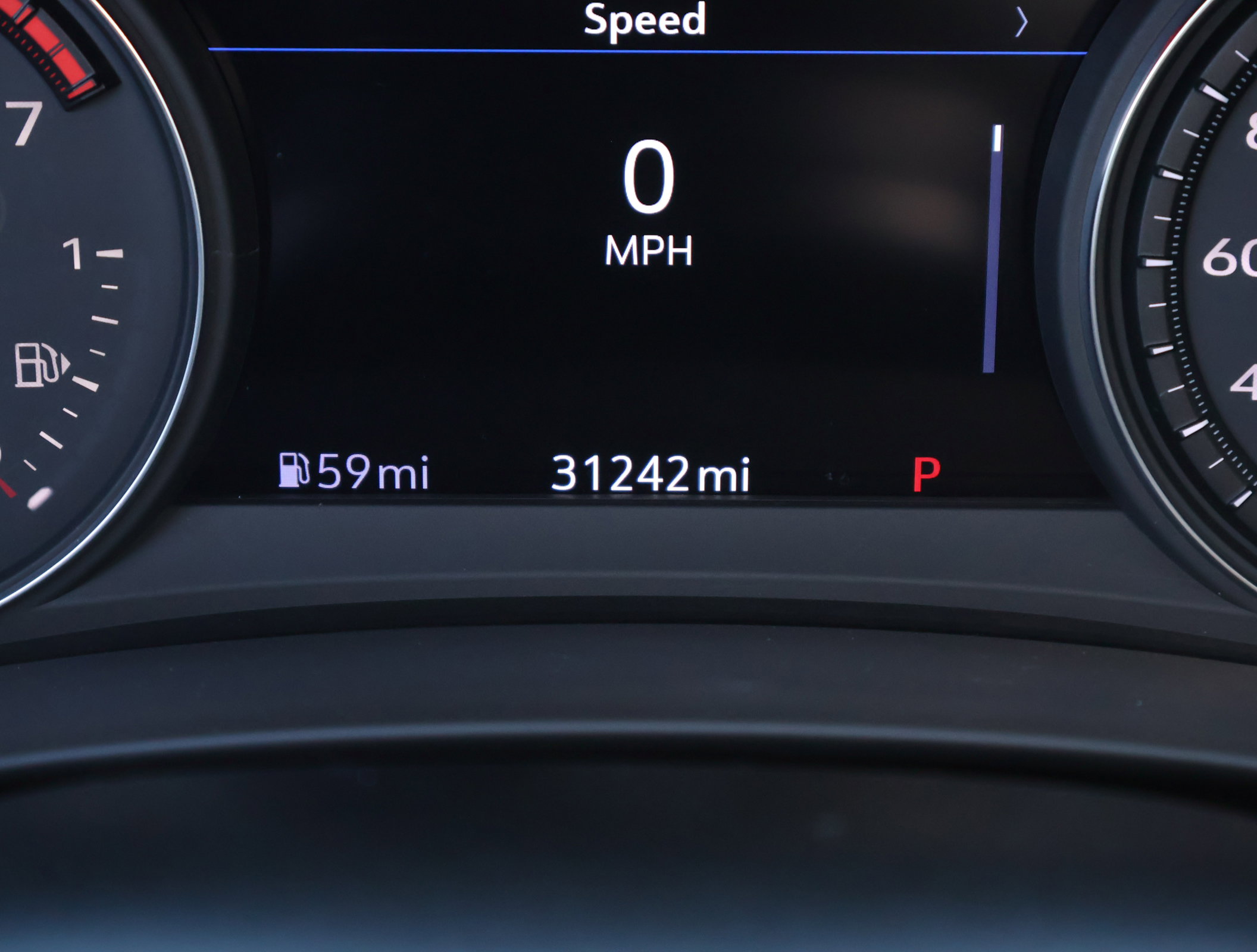 Used 2019 Cadillac XT4 Premium Luxury image 3