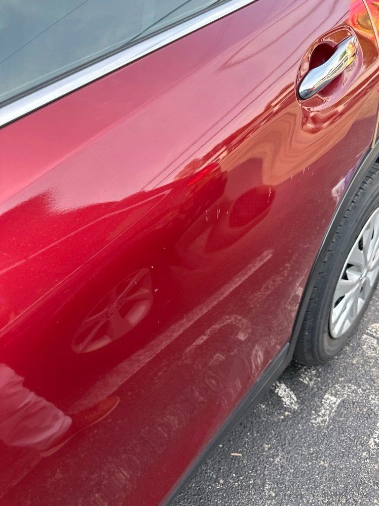 Used 2014 Nissan Rogue S AWD/4WD image 6
