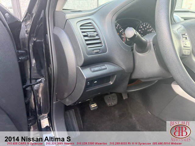 Used 2014 Nissan Altima 2.5 S image 15