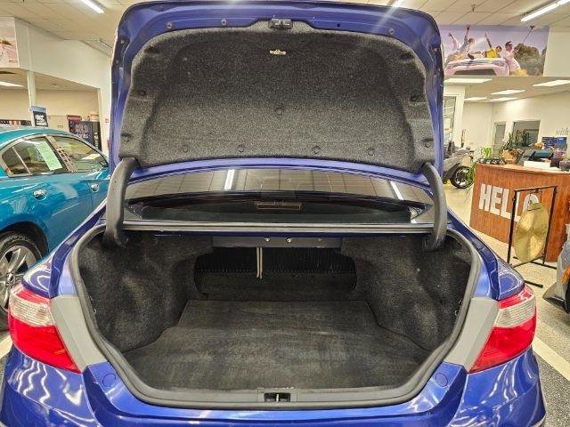 Used 2015 Toyota Camry SE FWD image 33