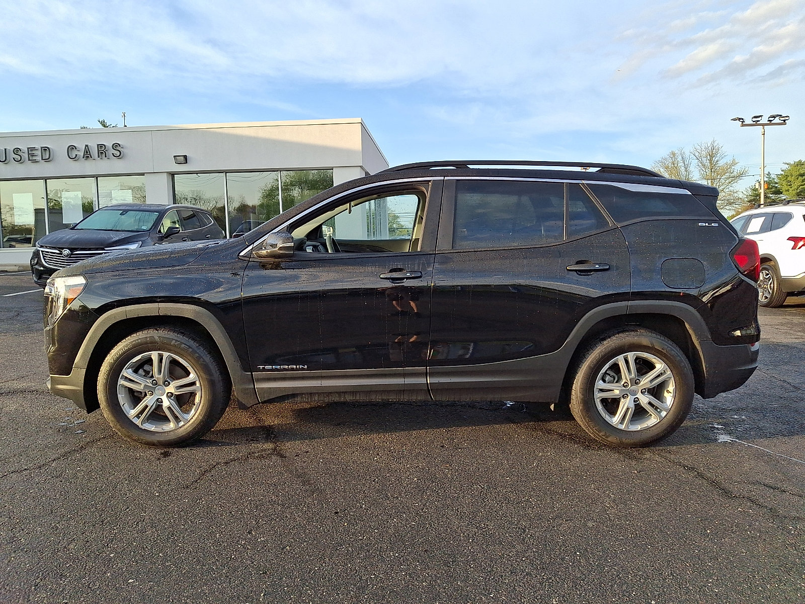 Certified 2023 GMC Terrain SLE w/ Driver Convenience Package image 8