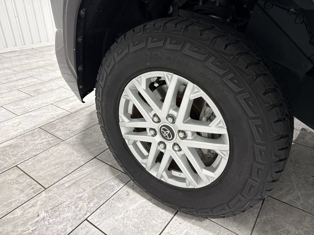 Used 2022 Toyota Tundra SR5 RWD image 34