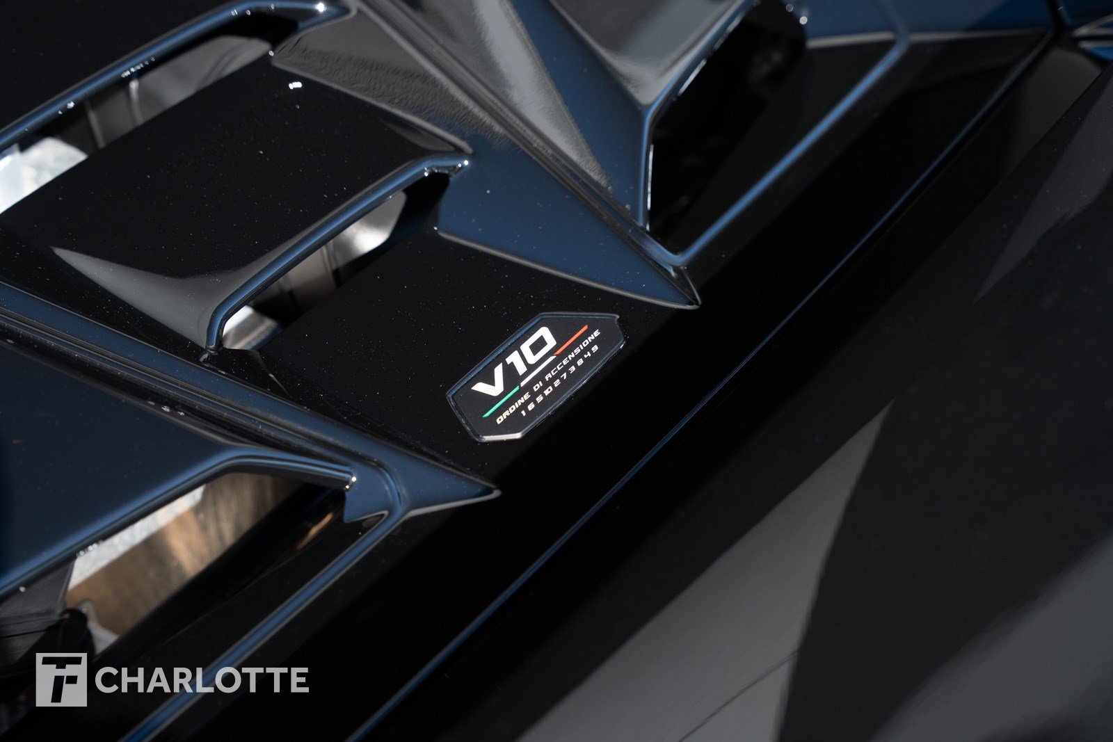 Used 2024 Lamborghini Huracan Tecnica image 16