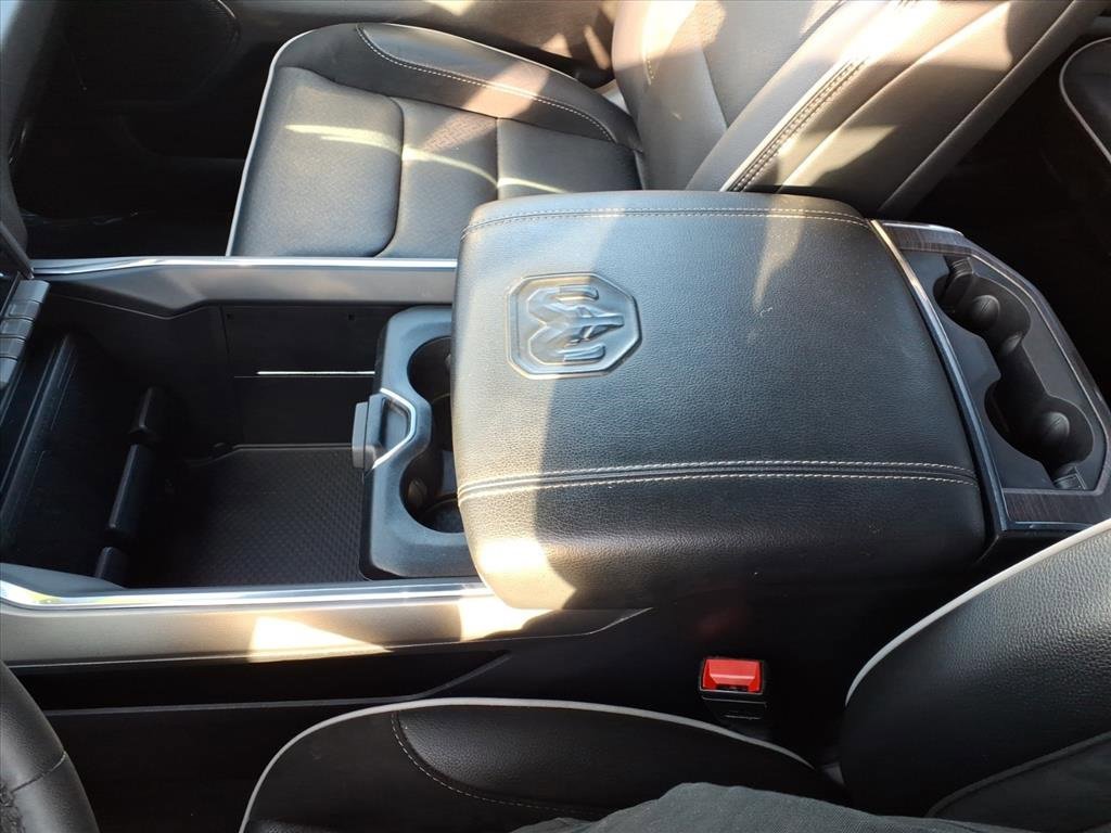 Used 2025 RAM 1500 Laramie image 13