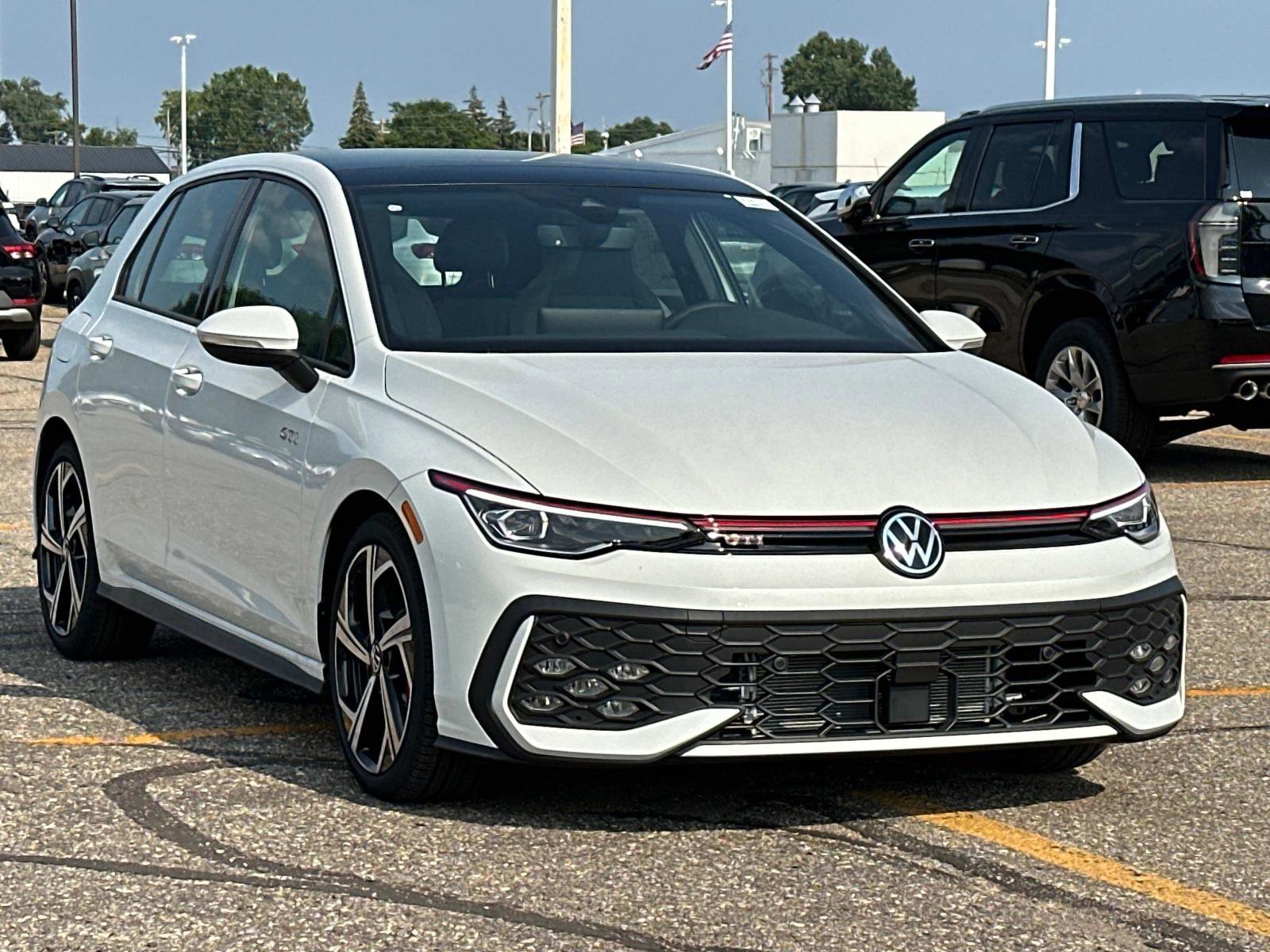 New 2025 Volkswagen GTI SE image 7