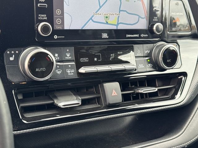 Used 2021 Toyota Highlander XSE image 24