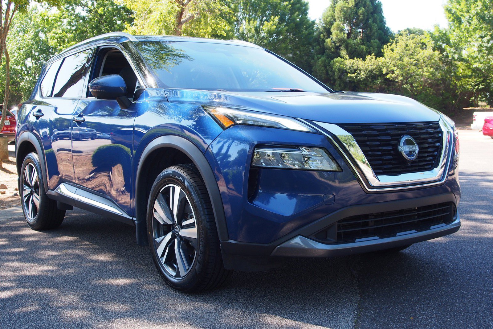 Used 2023 Nissan Rogue SL