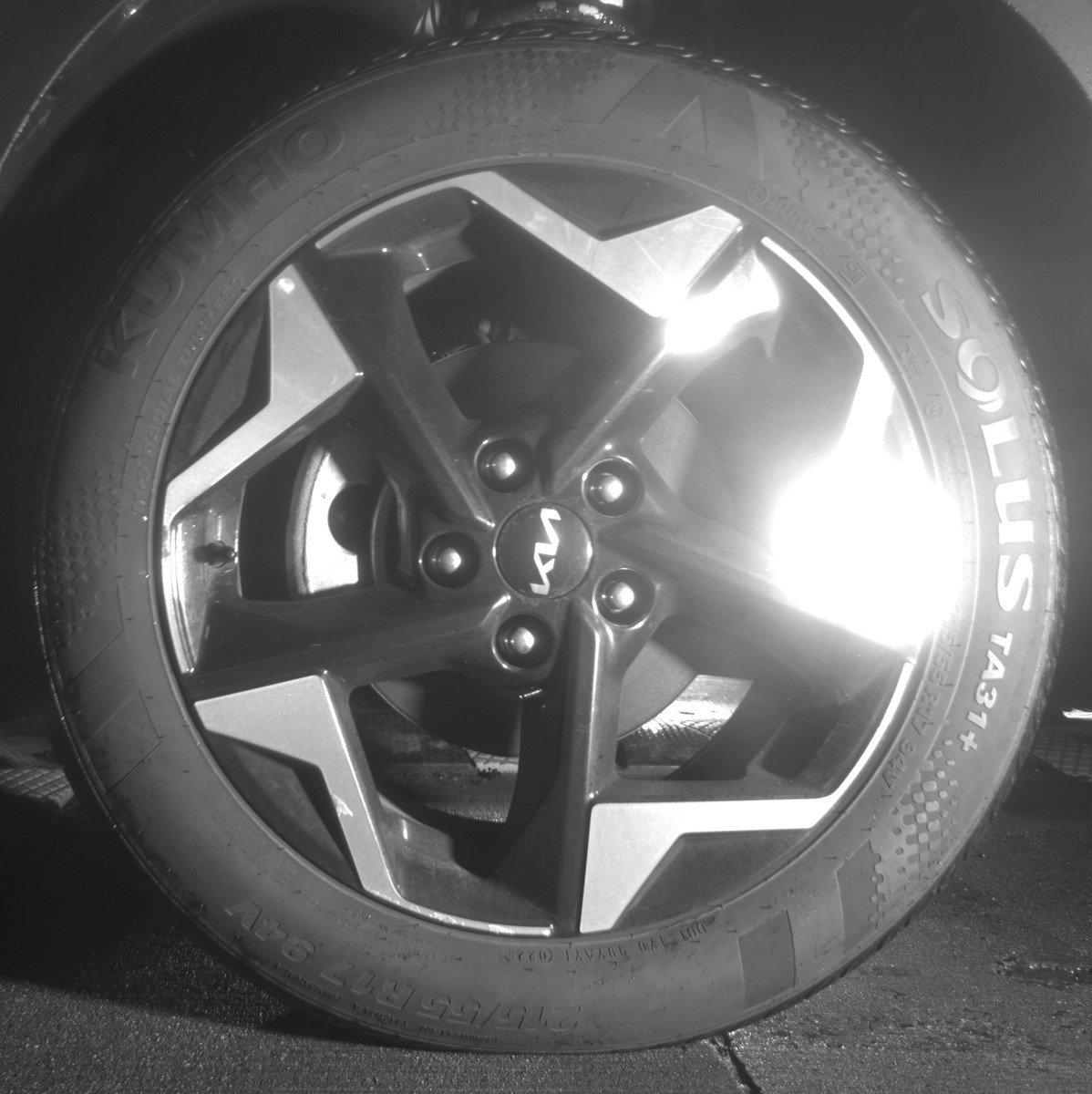 Used 2025 Kia Seltos S FWD image 12