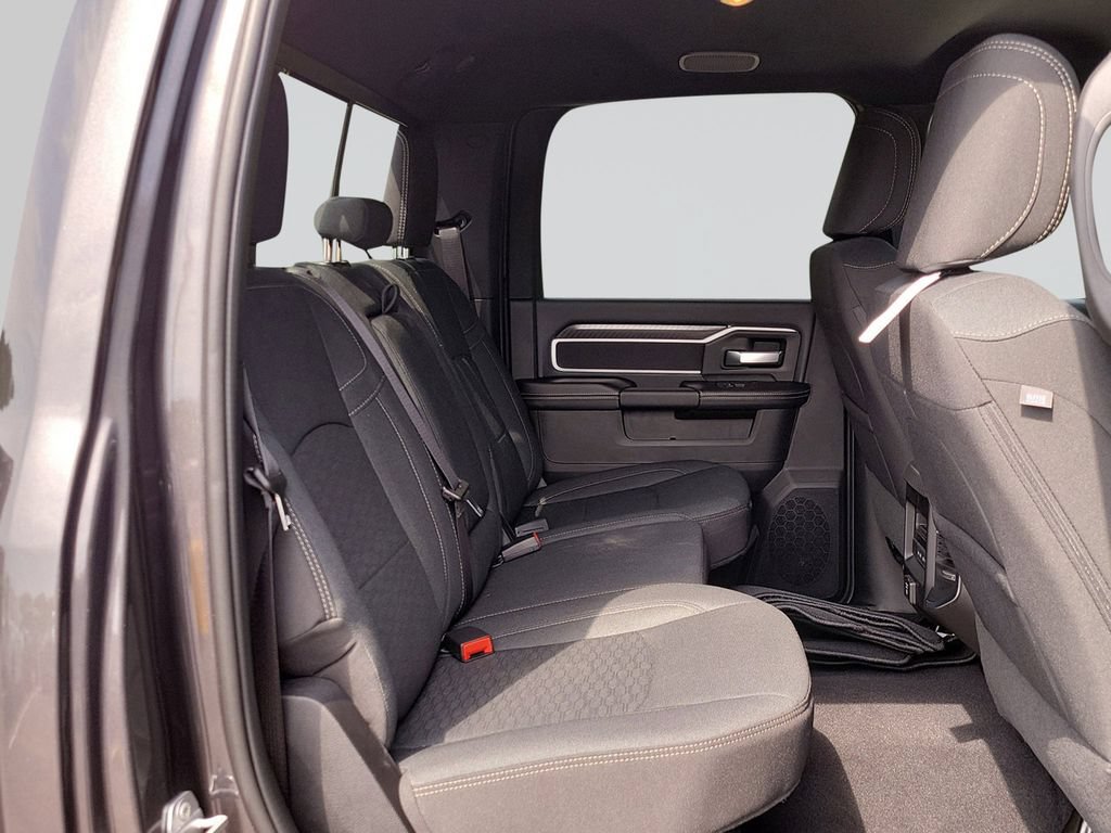 New 2026 RAM 2500 Big Horn AWD/4WD image 36