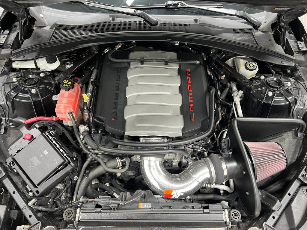 Used 2018 Chevrolet Camaro SS w/ Redline Edition RWD image 30