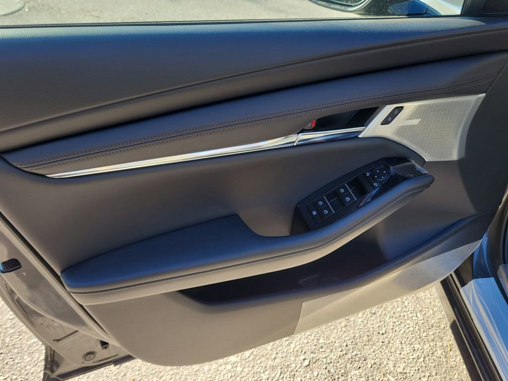 New 2026 MAZDA MAZDA3 2.5 Turbo Sedan w/Premium Plus image 15