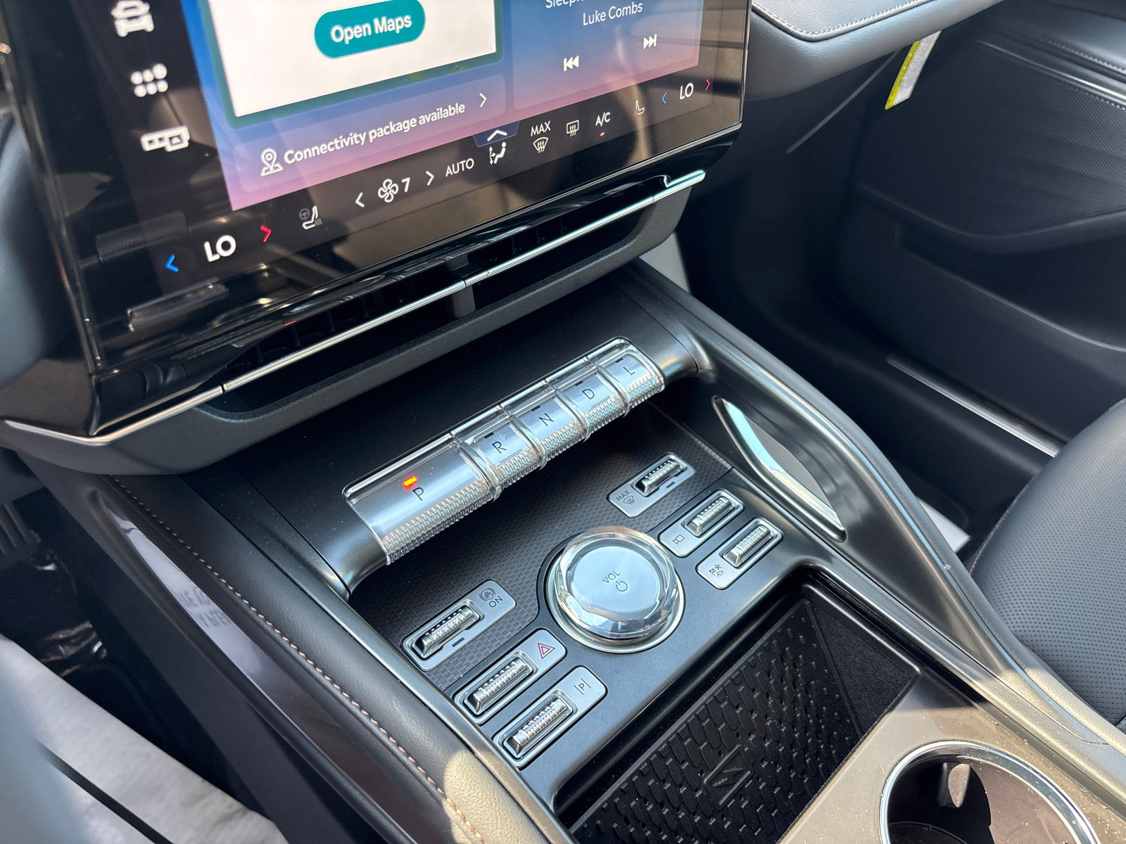 New 2026 Lincoln Nautilus Premier AWD/4WD image 23
