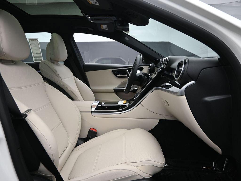 New 2025 Mercedes-Benz C 300 4MATIC Sedan image 27