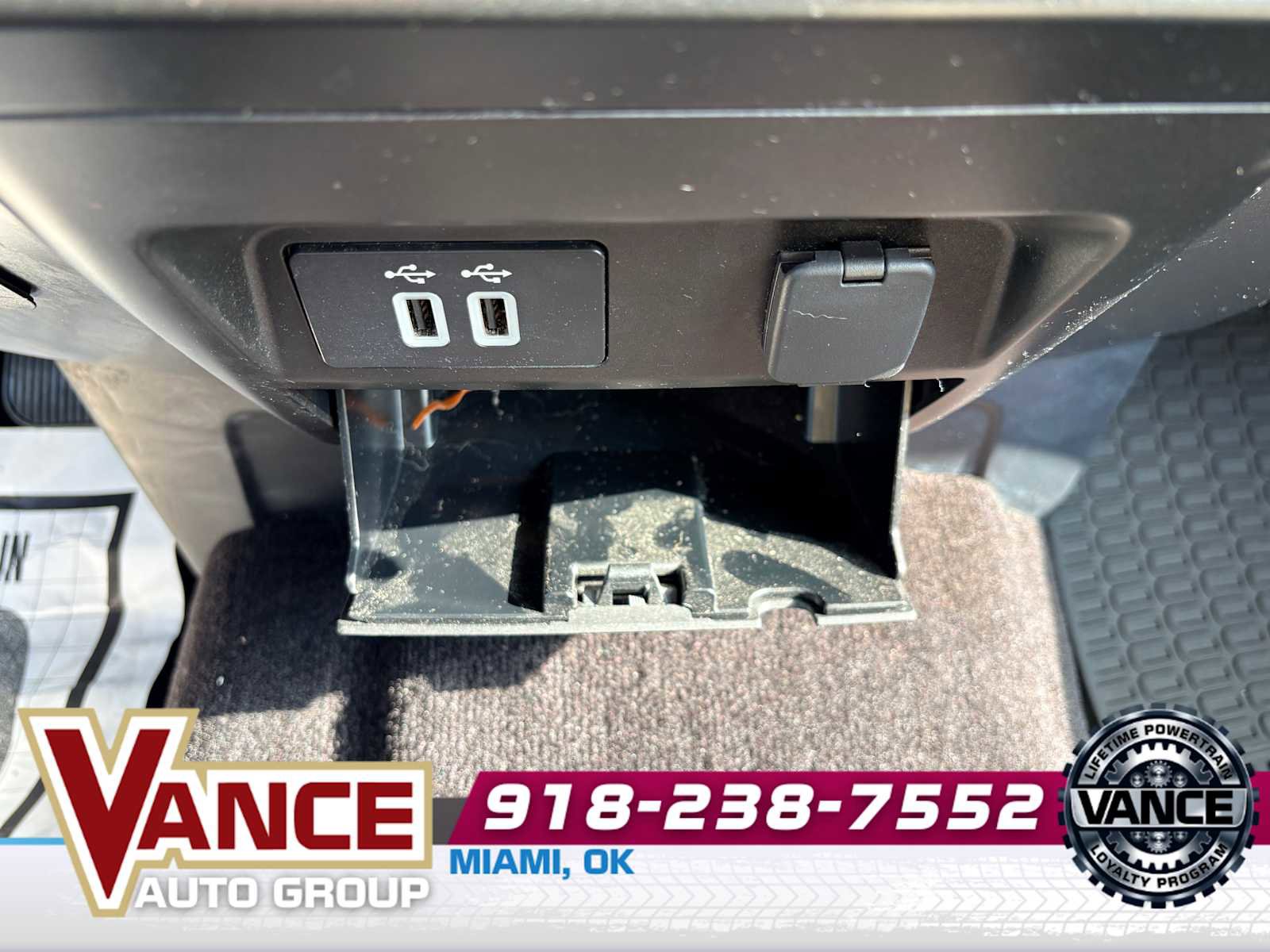 Used 2016 Ford F150 XLT w/ Equipment Group 302A Luxury AWD/4WD image 24