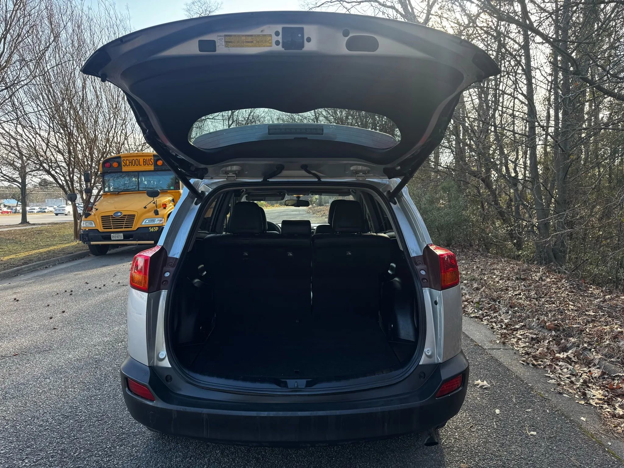 Used 2013 Toyota RAV4 Limited image 7