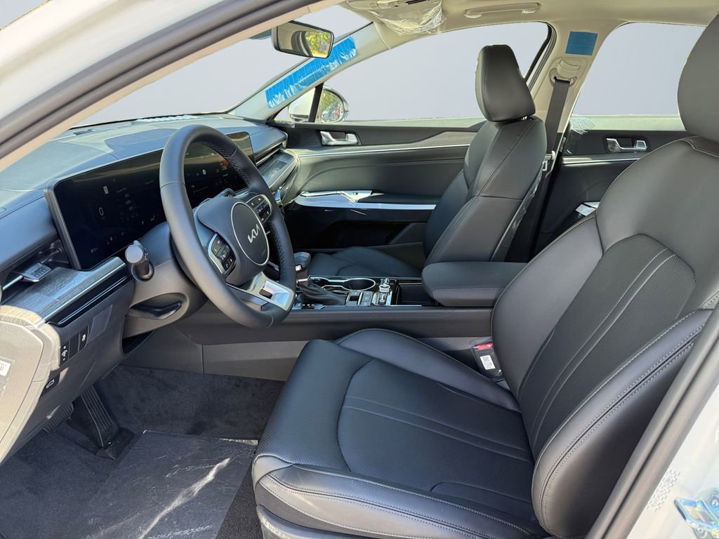 New 2026 Kia K5 EX image 9