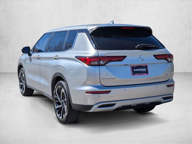 Used 2022 Mitsubishi Outlander SE image 7