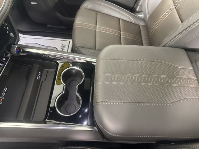 New 2026 Chevrolet Tahoe High Country w/ Sun And Tow Package AWD/4WD image 42