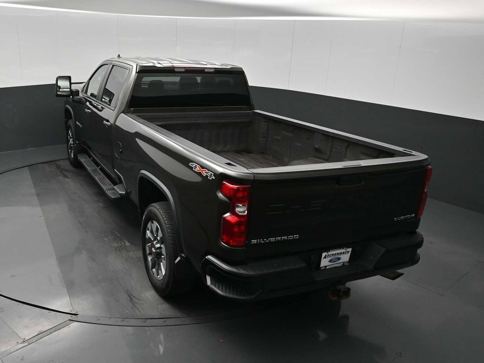 Used 2022 Chevrolet Silverado 2500 Custom w/ Custom Value Package image 24
