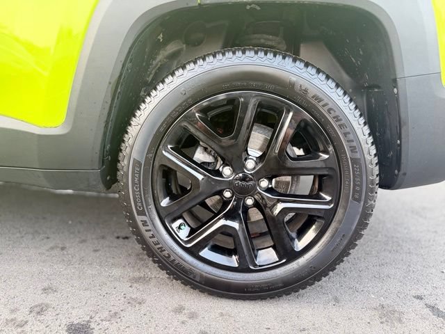 Used 2017 Jeep Renegade Altitude AWD/4WD image 26