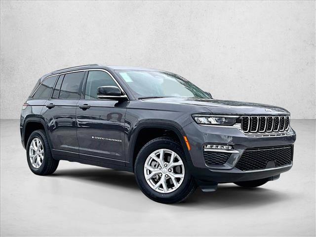 Used 2023 Jeep Grand Cherokee Limited RWD image 12