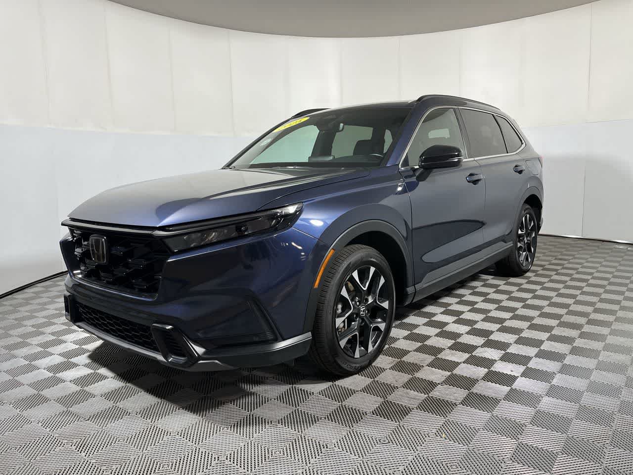 Used 2025 Honda CR-V Sport-L image 4